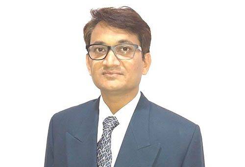 hair-care-specialist-in-sambhajinagar - dr rajguru
